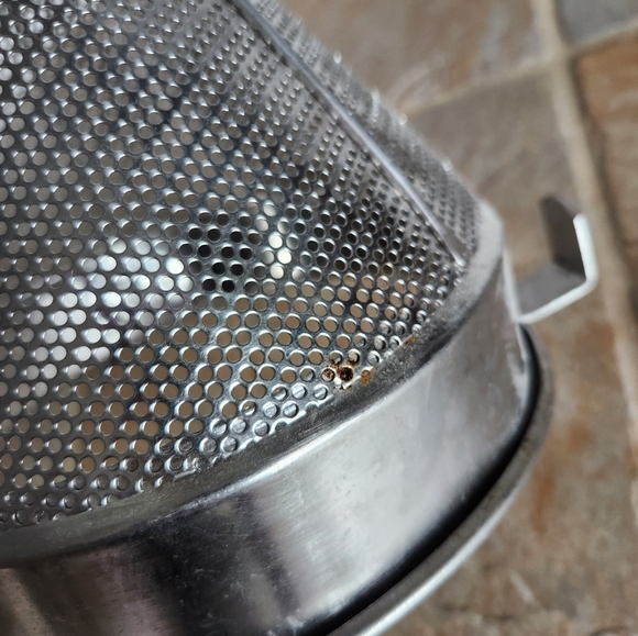 Vintage Adcraft Aluminum Cone Strainer - Picture 7 of 16